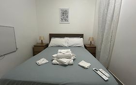 Floriana 5 Minutes Walk To The Capital City